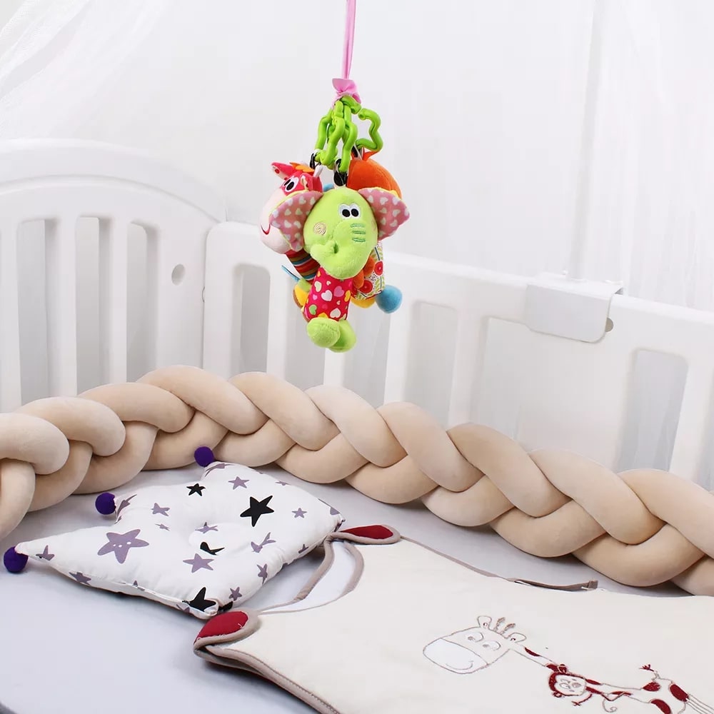 tresse de lit bébé beige